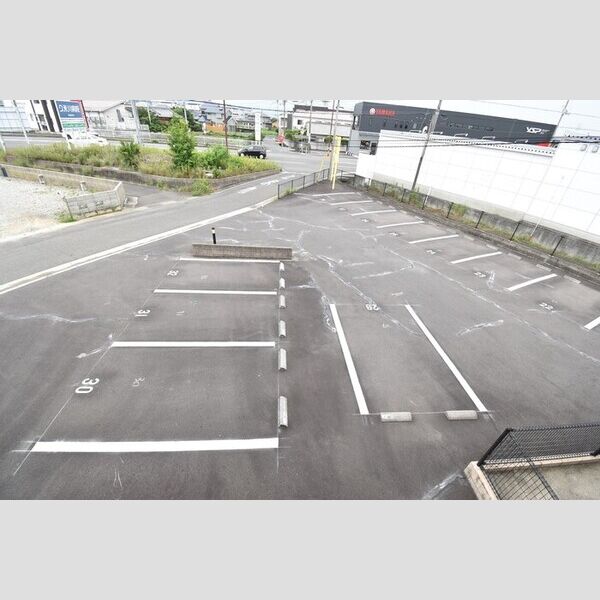 駐車場 (駐車場)