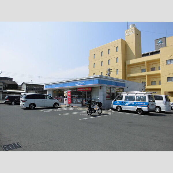 現地周辺 (ローソン高松木太町六区店(867m))