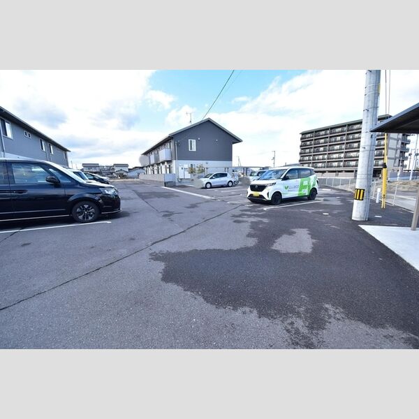 駐車場 (駐車場)