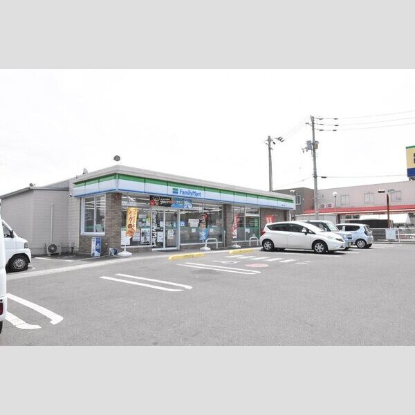 現地周辺 (ファミリーマート高松太田店)