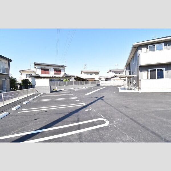 駐車場 (駐車場)