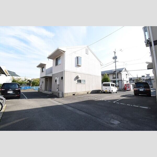 駐車場 (駐車場)