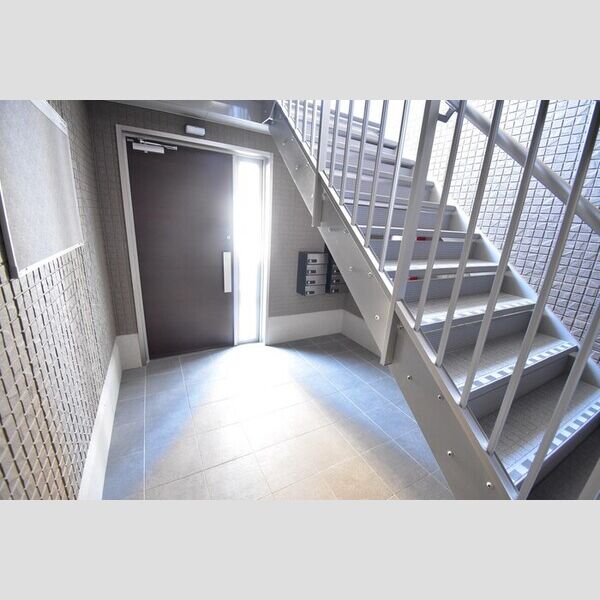 現地周辺 (ロビー)