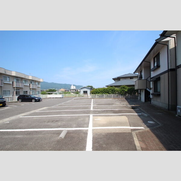 駐車場 (駐車場)