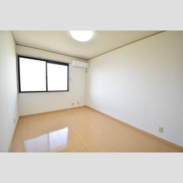 その他 (洋室6帖)