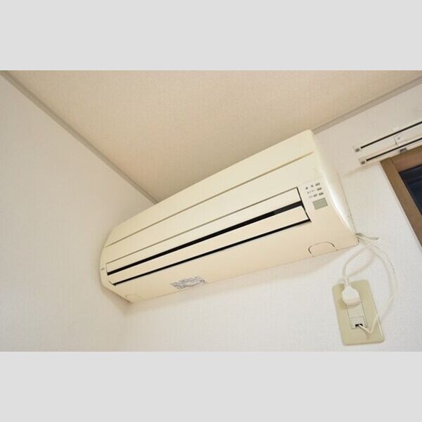 その他設備 (備付エアコン(LDK))