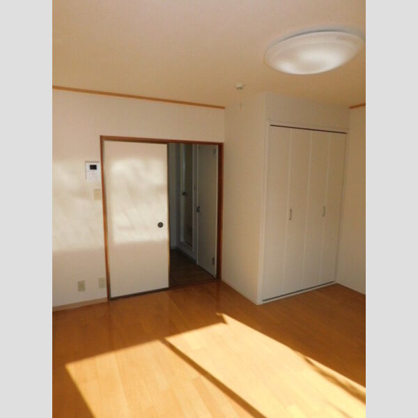 その他 (洋室7帖)