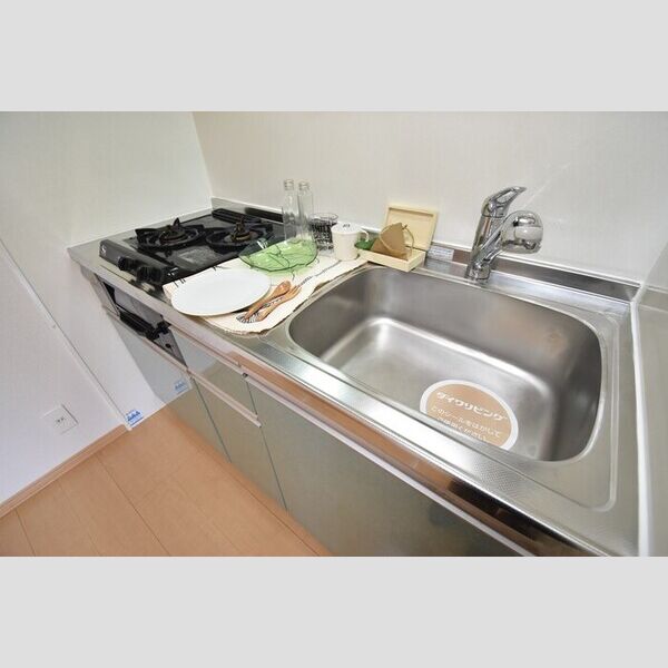 キッチン (システムキッチン)