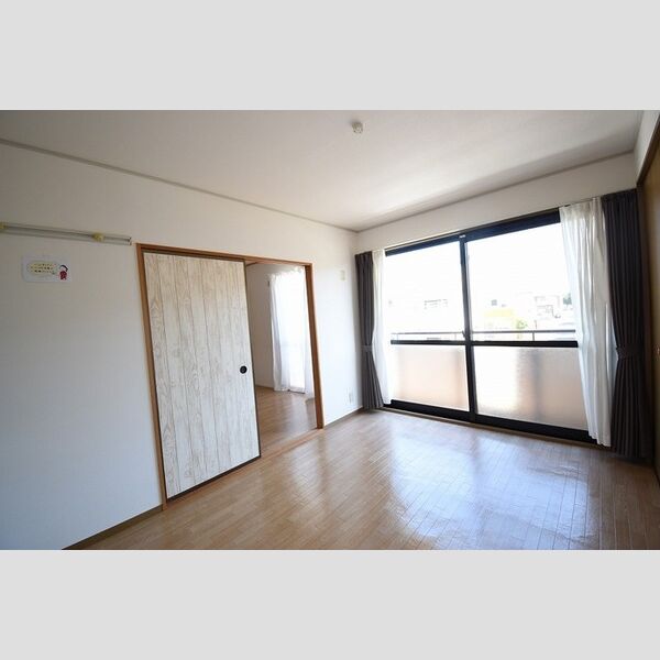 その他 (洋室6帖)