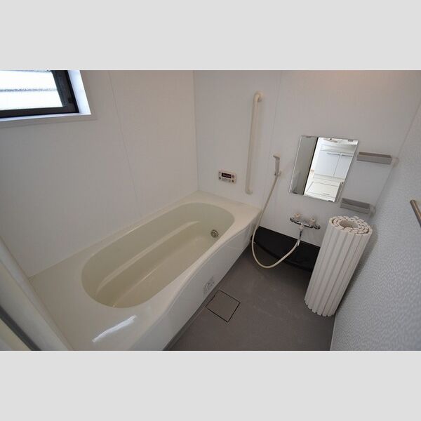 バス (浴室)