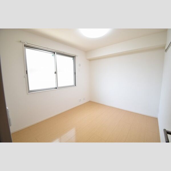 その他 (洋室5.2帖)