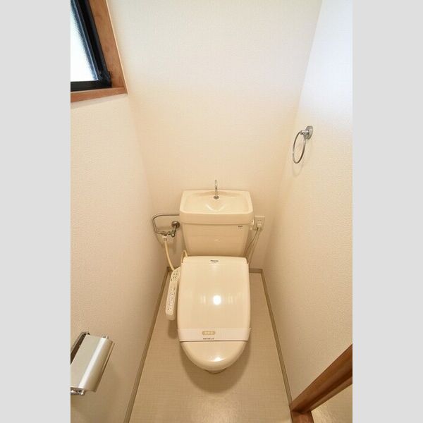 トイレ (温水洗浄暖房便座)