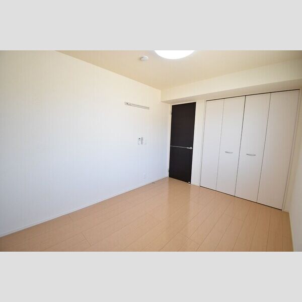 その他 (洋室6帖)