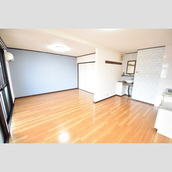 居室・リビング (LDK13.5帖)