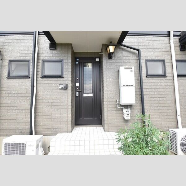 玄関 (玄関(外観))