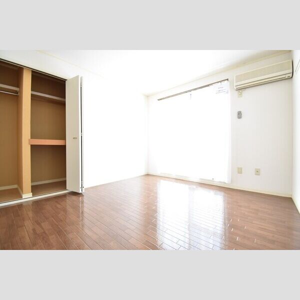 居室・リビング (洋室7帖)