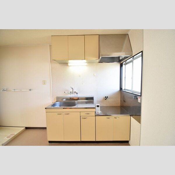 キッチン (キッチン)