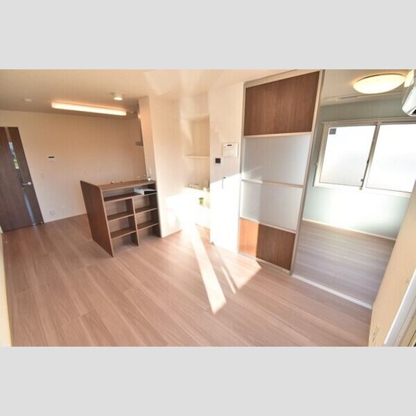 居室・リビング (LDK10.8帖～洋室5.5帖)