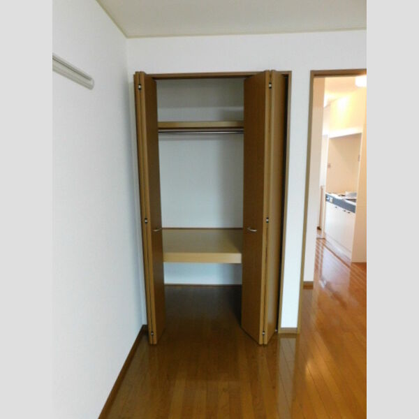 収納 (クローゼット)