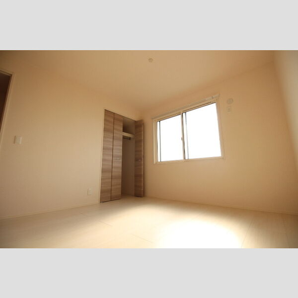 その他 (洋室6.4帖)