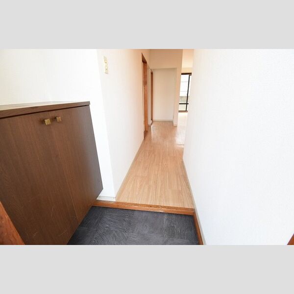 玄関 (玄関)