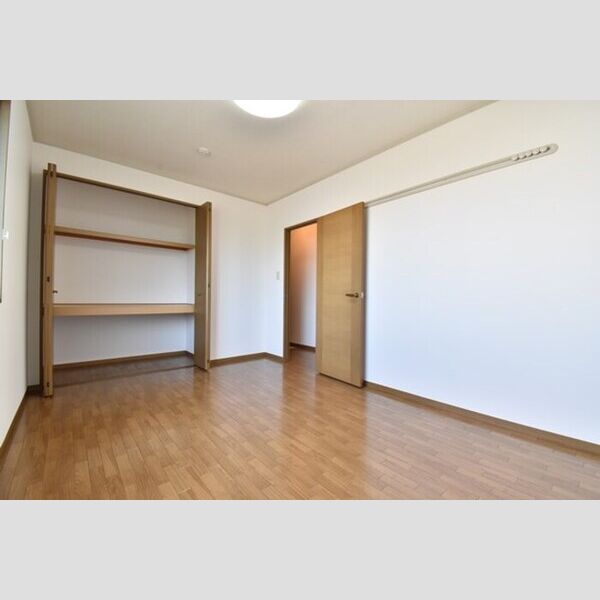 その他 (北洋室6.8帖)