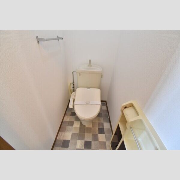 トイレ (温水洗浄暖房便座)