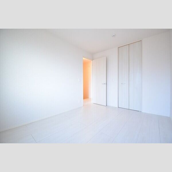 その他 (洋室6帖)