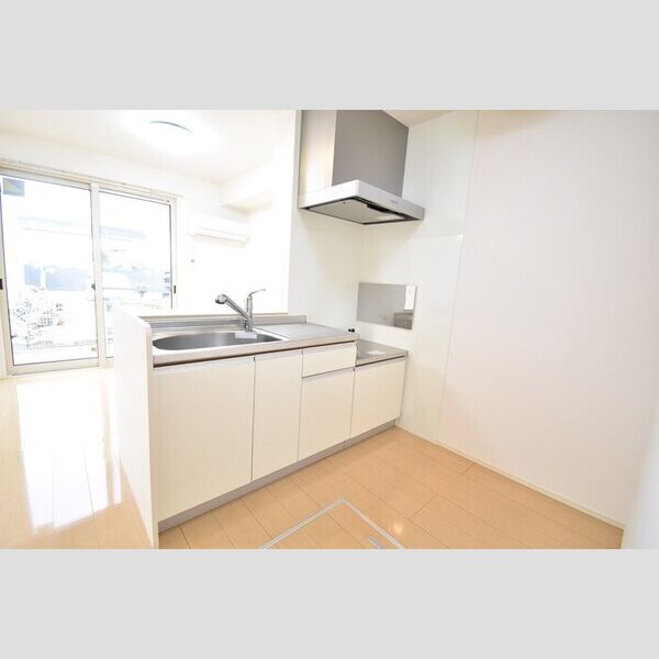 キッチン (キッチン)