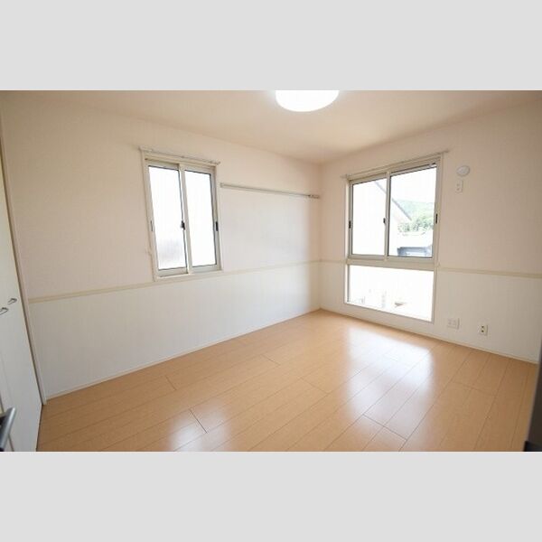 その他 (洋室6帖)