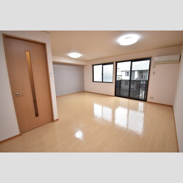 居室・リビング (LDK15帖)