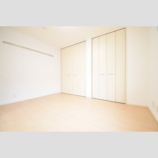 その他 (南側洋室6帖)