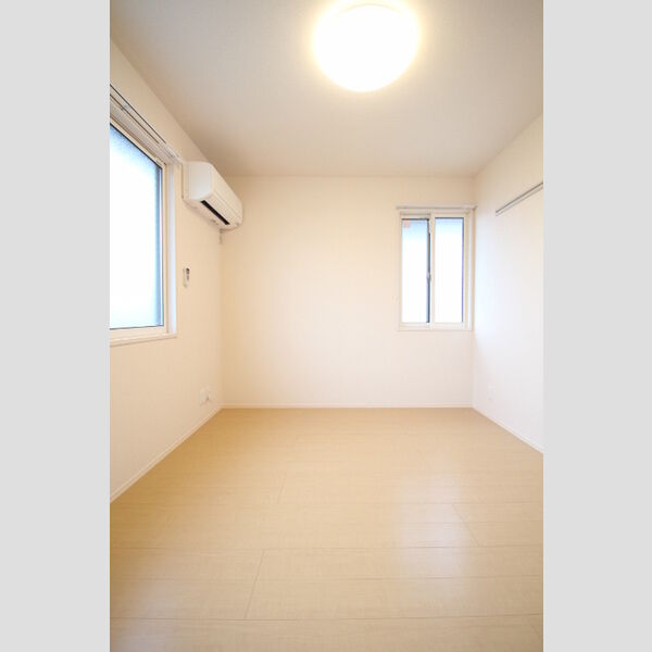 その他 (洋室5.3帖)