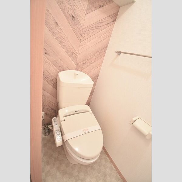 トイレ (温水洗浄暖房便座)