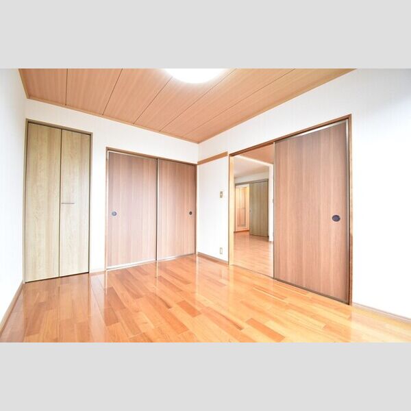 その他 (洋室6帖)