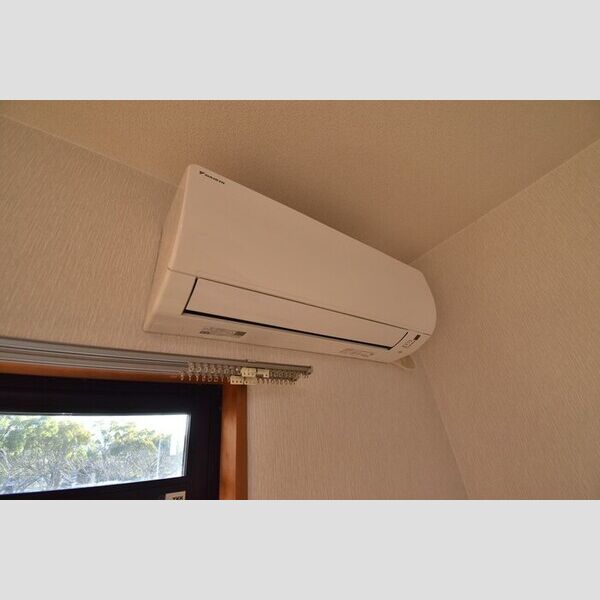 その他設備 (エアコン)