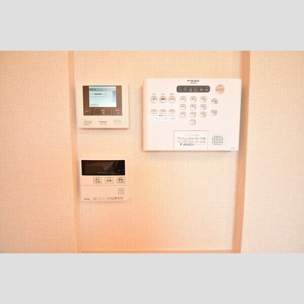 その他設備 (TVインターホン+アルソックホームセキュリティ)