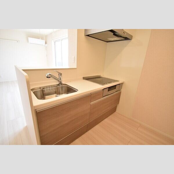 キッチン (3口IHコンロ付きビルトインキッチン)