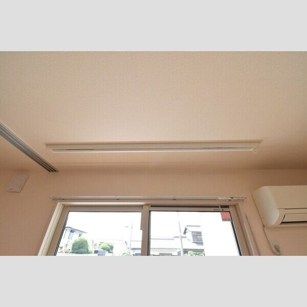 その他 (室内物干し)