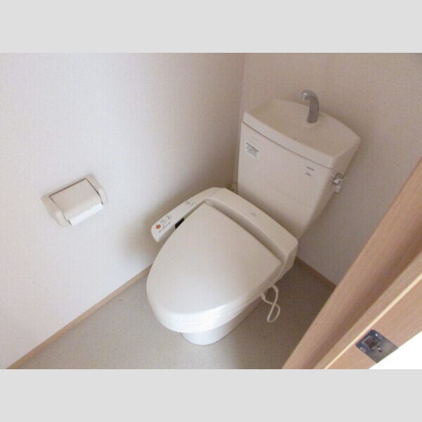 トイレ (温水洗浄暖房便座)