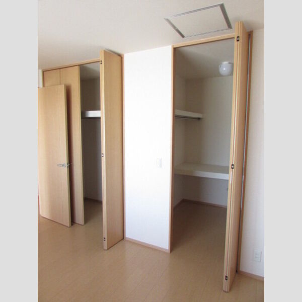 収納 (クローゼット)