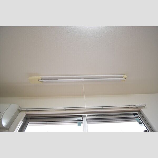 その他 (室内物干し)