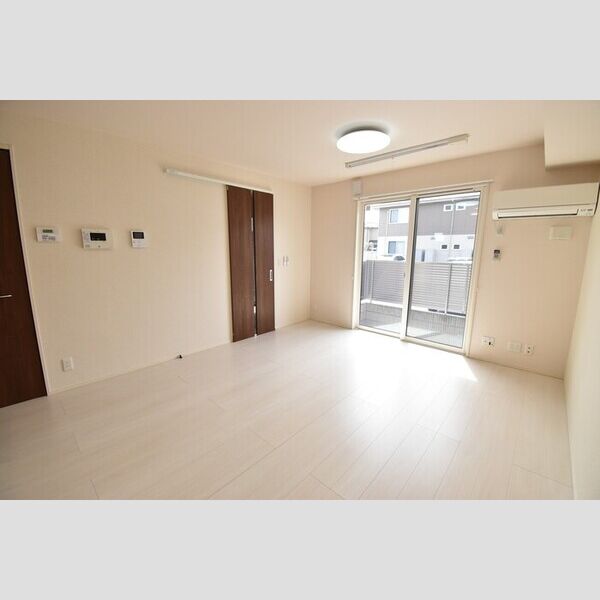 居室・リビング (LDK14帖)