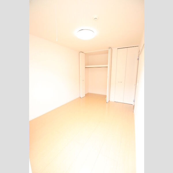 収納 (南洋室6.1帖)