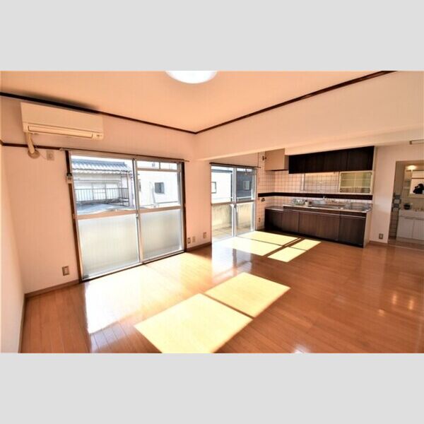 居室・リビング (LDK13帖)