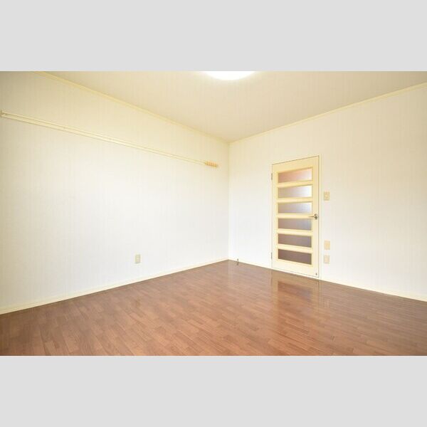 その他 (洋室7帖)