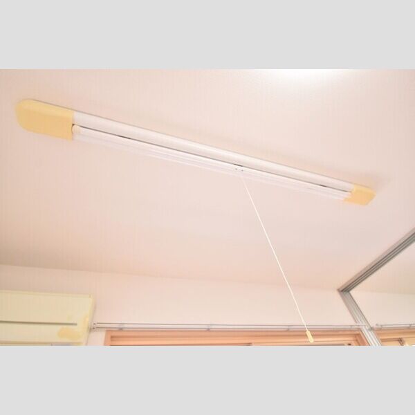 その他 (室内物干し)