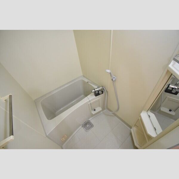 バス (ユニットバス)