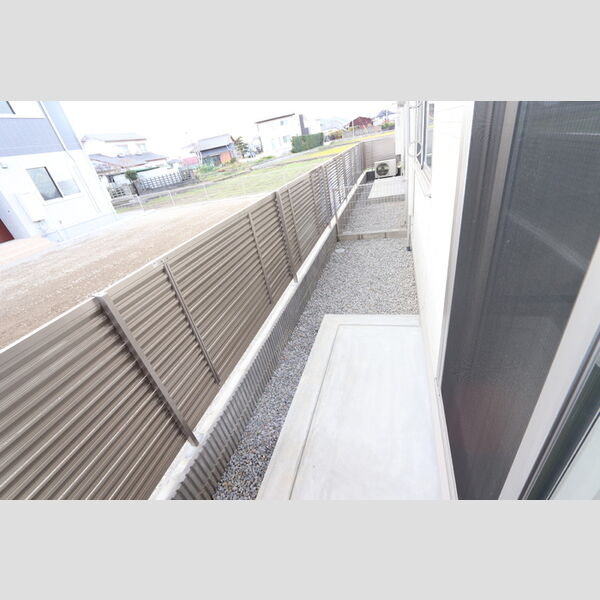 その他 (専用庭)