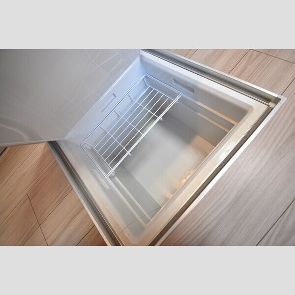 収納 (床下収納)